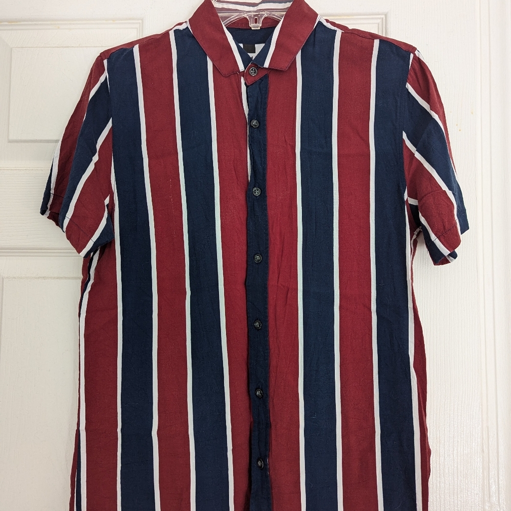 Topman Short-Sleeve Button-Up - Picture 2 of 4